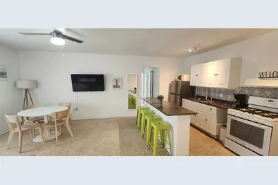 7725  Harding Ave, Unit #4, Miami Beach, FL 33141 - Photo 1