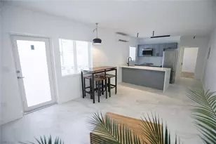 1112 NE 17th Terrace, Fort Lauderdale, FL 33304 - Photo 2