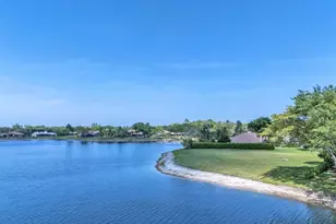 7531 Bristol Ln, Parkland, FL 33067 - Photo 14