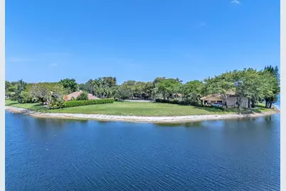 7531  Bristol Lane, Parkland, FL 33067 - Photo 12