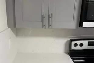 8705 NW 38th Dr, Coral Springs, FL 33065 - Photo 10