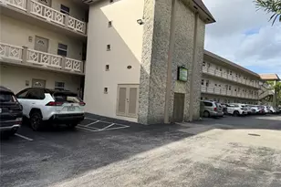 3531 NW 50th Ave, Lauderdale Lakes, FL 33319 - Photo 16