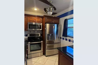 3531 NW 50th Ave, Unit #512, Lauderdale Lakes, FL 33319 - Photo 6