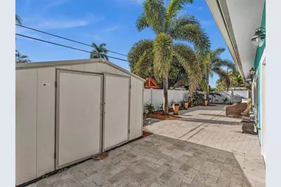 2650 NE 20th St, Pompano Beach, FL 33062 - Photo 26