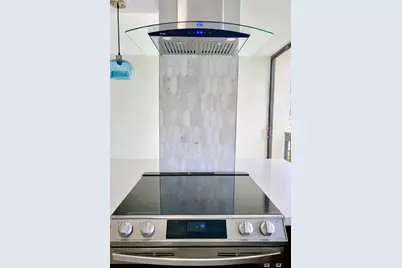 16919 N Bay Rd, Unit #911, Sunny Isles Beach, FL 33160 - Photo 8