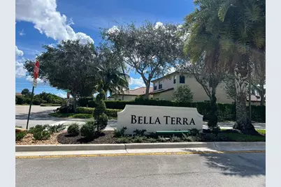 8541 NW 38th St, Cooper City, FL 33024 - Photo 4