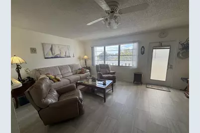 4106  Cambridge E, Unit #4106, Deerfield Beach, FL 33442 - Photo 4