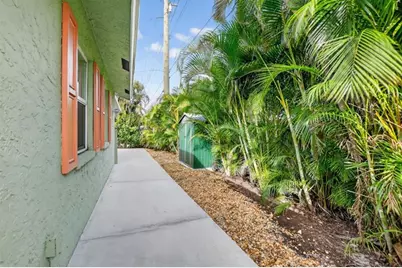 501 NW 54th St, Boca Raton, FL 33487 - Photo 38