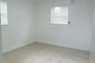 905 NW 16th Ave, Fort Lauderdale, FL 33311 - Photo 12