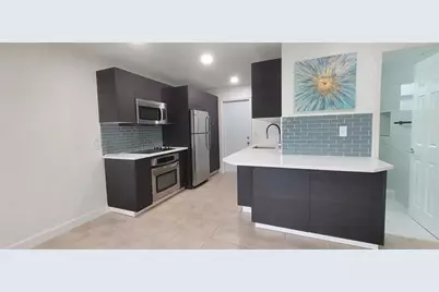 905 NW 16th Ave, Unit #2, Fort Lauderdale, FL 33311 - Photo 2