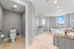 17111 Biscayne Blvd, Aventura, FL 33160 - Photo 26