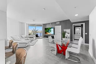 17111 Biscayne Blvd, Aventura, FL 33160 - Photo 10