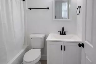 720 NW 61st St, Miami, FL 33127 - Photo 6