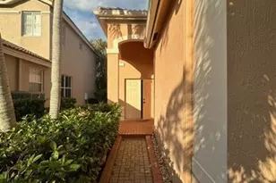 1572 Banyan Way, Weston, FL 33327 - Photo 24