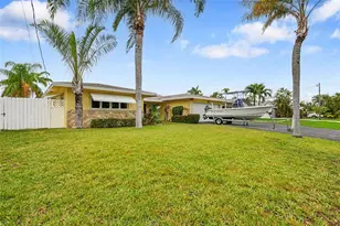 961 SE 10th Ct, Pompano Beach, FL 33060 - Photo 8