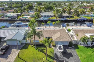 961 SE 10th Ct, Pompano Beach, FL 33060 - Photo 2