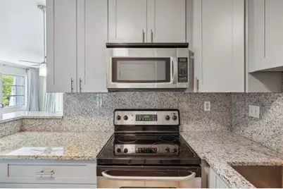 3040 NE 16th Ave, Unit #402, Oakland Park, FL 33334 - Photo 12