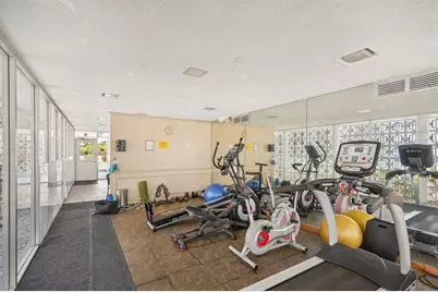 3040 NE 16th Ave, Unit #402, Oakland Park, FL 33334 - Photo 20