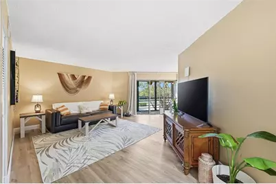 6755 W Broward Boulevard #304, Plantation, FL 33317 - Photo 4