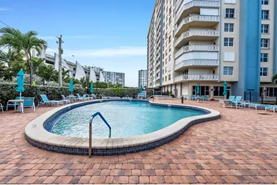 305 N Pompano Beach Blvd, Unit #510, Pompano Beach, FL 33062 - Photo 28