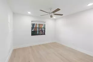 6085 N Sabal Palm Blvd, Tamarac, FL 33319 - Photo 10