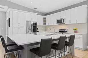 717 NE 22nd Dr, Wilton Manors, FL 33305 - Photo 6