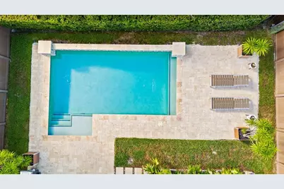 717 NE 22nd Dr, Wilton Manors, FL 33305 - Photo 32