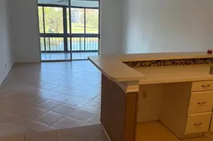 3740 Inverrary Dr, Lauderhill, FL 33319 - Photo 12