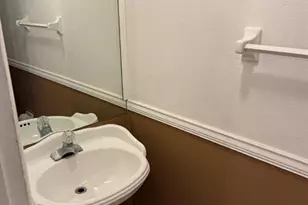 3740 Inverrary Dr, Lauderhill, FL 33319 - Photo 16