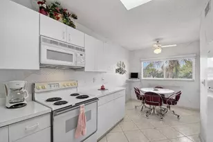 4735 Lucerne Lakes Blvd, Lake Worth, FL 33467 - Photo 8