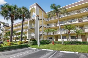 4735 Lucerne Lakes Blvd, Lake Worth, FL 33467 - Photo 2