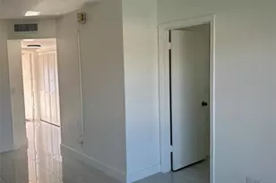 10155 Twin Lakes Dr, Coral Springs, FL 33071 - Photo 4