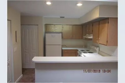 1813  Racquet Ct, Unit #1813, North Lauderdale, FL 33068 - Photo 4