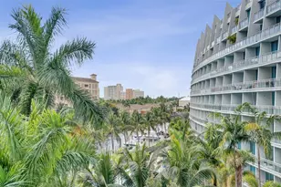 3000 NE 188th St, Miami, FL 33180 - Photo 26