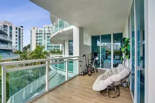 3000 NE 188th St, Miami, FL 33180 - Photo 24