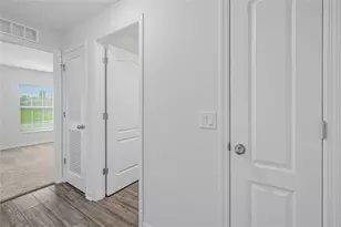 8426 104th Ct, Vero Beach, FL 32967 - Photo 10