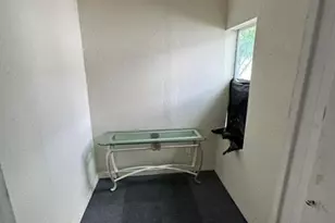 812 N 17th St, Fort Pierce, FL 34950 - Photo 6