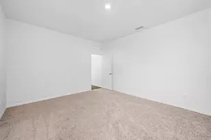 7705 105th Ct, Vero Beach, FL 32967 - Photo 10