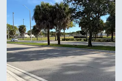 3502  Riverside Dr, Coral Springs, FL 33065 - Photo 4