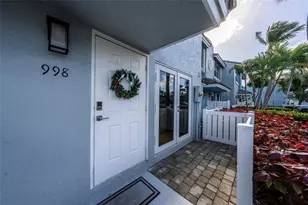 998 E Jeffery St, Boca Raton, FL 33487 - Photo 2