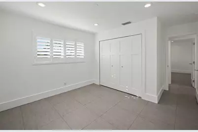 7981  Edgewater Dr, West Palm Beach, FL 33406 - Photo 14