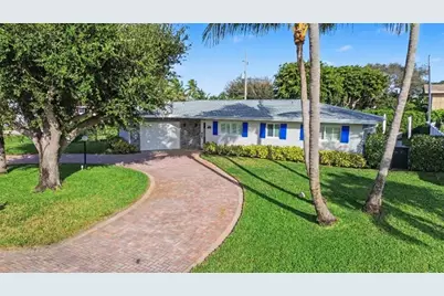 7981  Edgewater Dr, West Palm Beach, FL 33406 - Photo 30