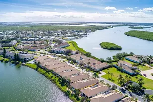 3336 Caracal Dr, Hutchinson Island, FL 34949 - Photo 44