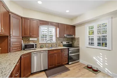 2619  Cleveland St, Hollywood, FL 33020 - Photo 14
