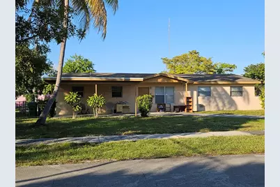 191 NE 212th Ter, Miami, FL 33179 - Photo 1