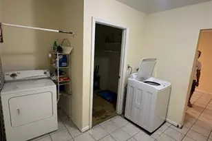 191 NE 212th Terrace, Miami, FL 33179 - Photo 8