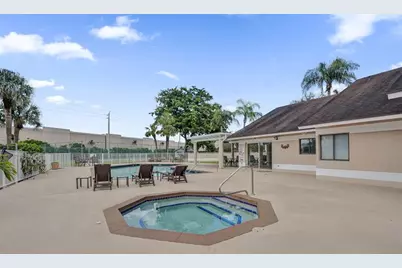 1235 NW 51st St, Deerfield Beach, FL 33442 - Photo 30