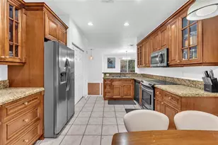 1059 Golden Cane Dr, Weston, FL 33327 - Photo 16