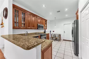 1059 Golden Cane Dr, Weston, FL 33327 - Photo 18