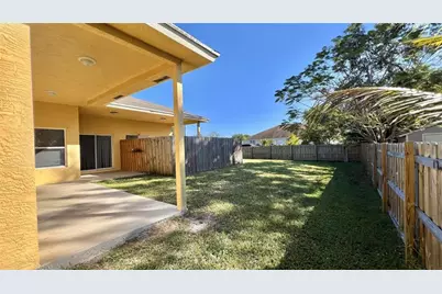 120 SW Grimaldo Ter, Port Saint Lucie, FL 34984 - Photo 2